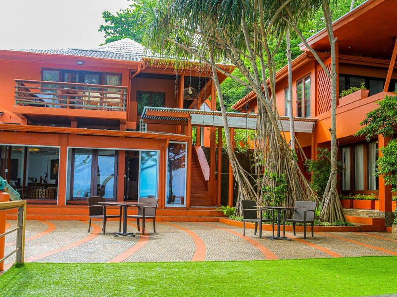 Mom Tri's Villa Royale Phuket 16