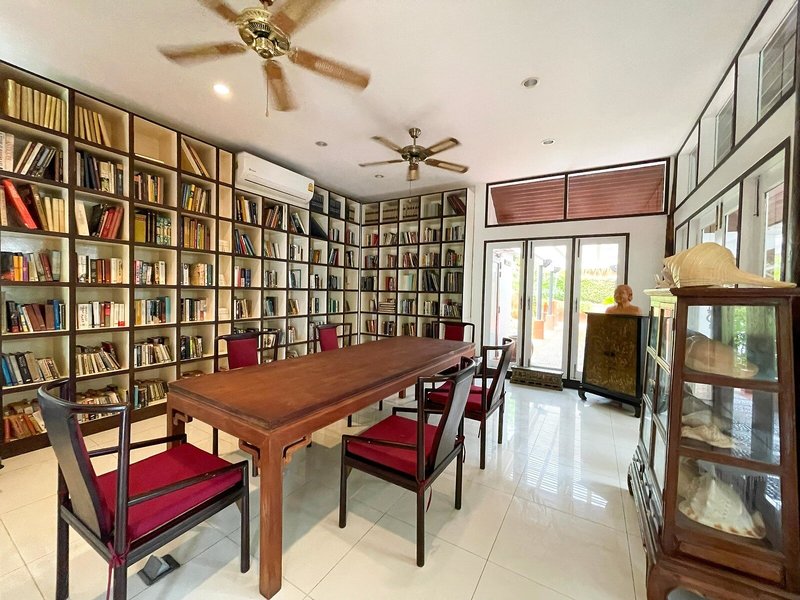 Mom Tri's Villa Royale Phuket 27