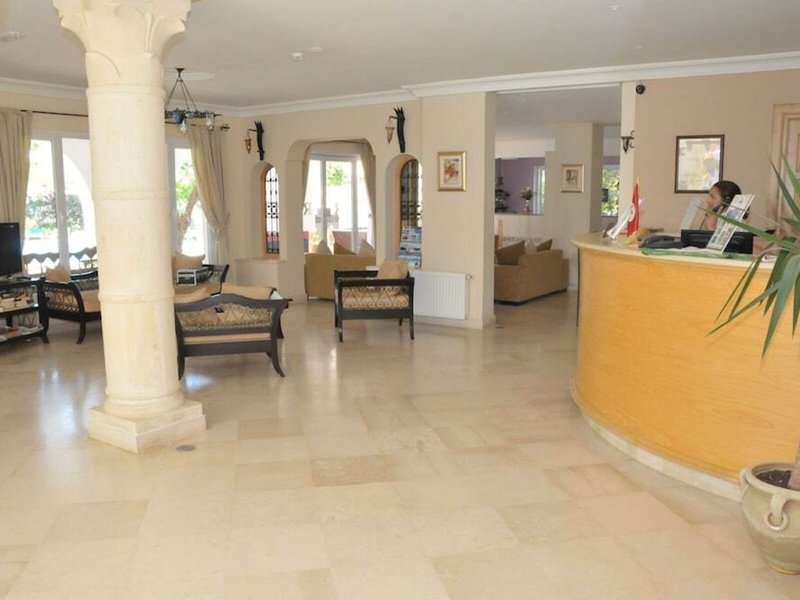 Residence Romane 16
