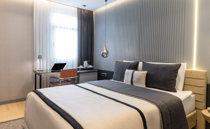 Villa Zurich Hotel 18