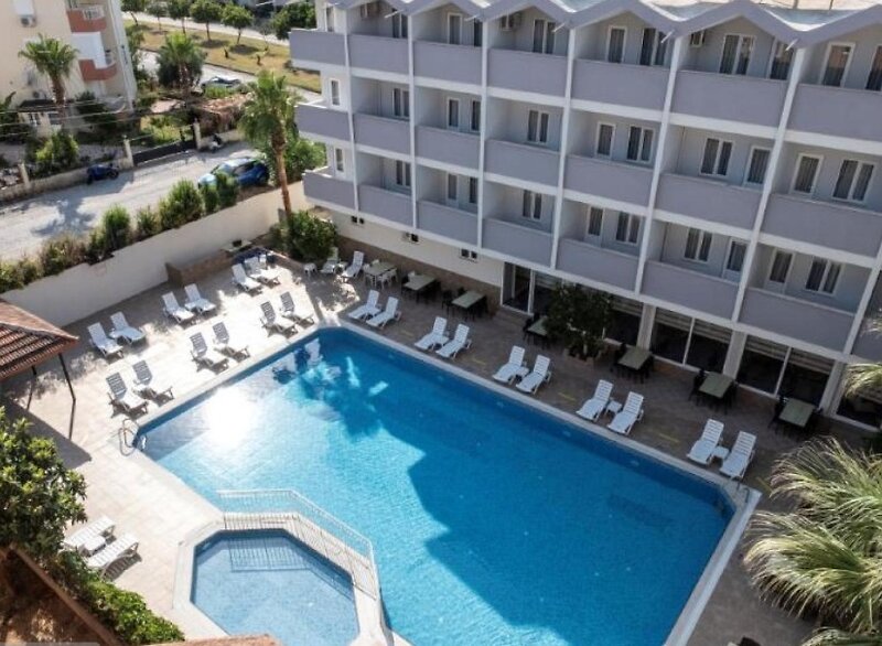 Side Spring Hotel 1
