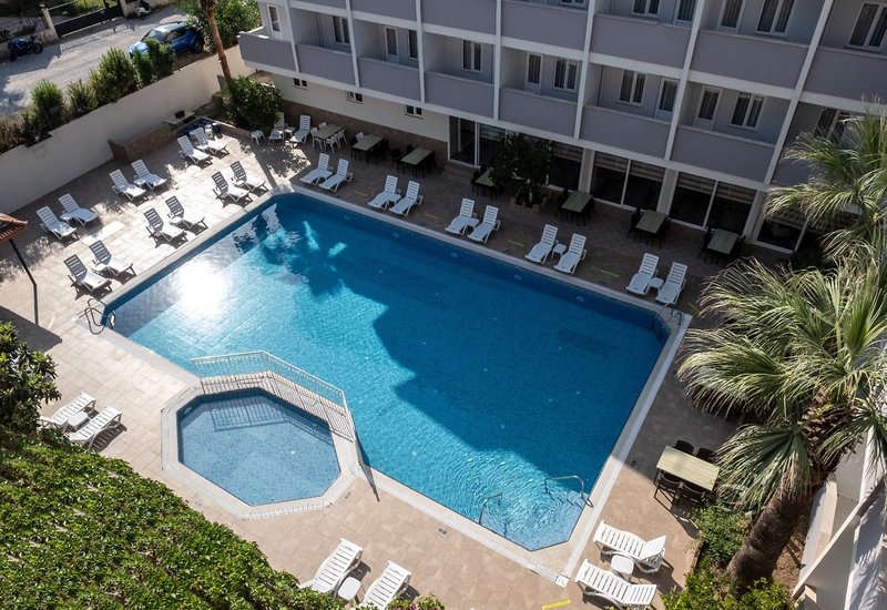 Side Spring Hotel 3