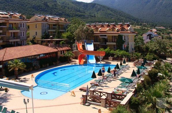 Perdikia Hill Family Resort & Villas 2