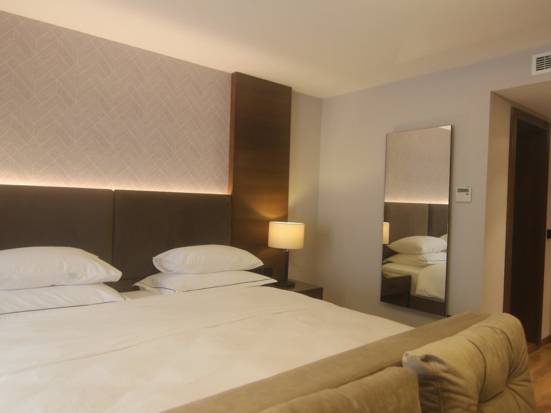 Riva Hotel Nisantasi 8