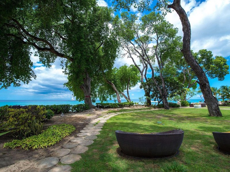 Tamarind by Elegant Hotels 17 - Garden