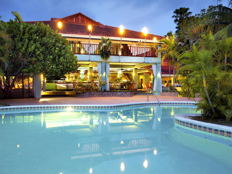 Couples Swept Away 6