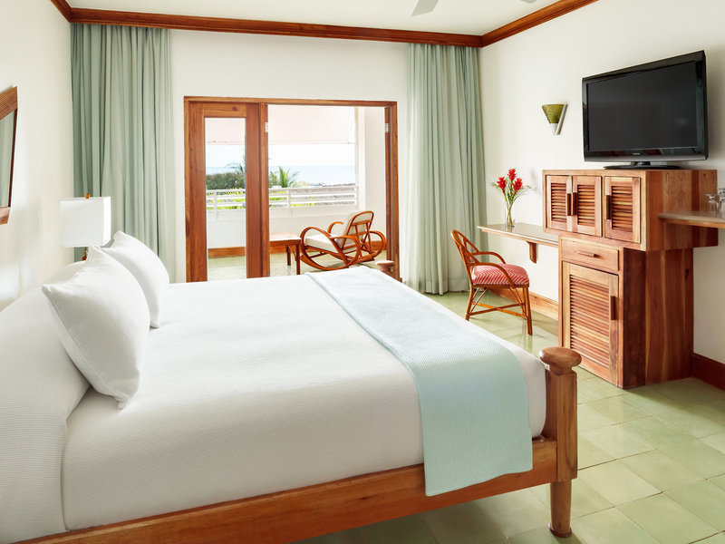 Couples Swept Away 18