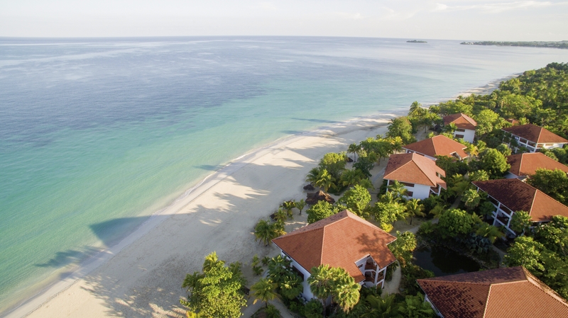 Couples Swept Away 4