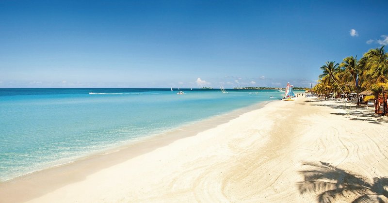 Couples Swept Away 14