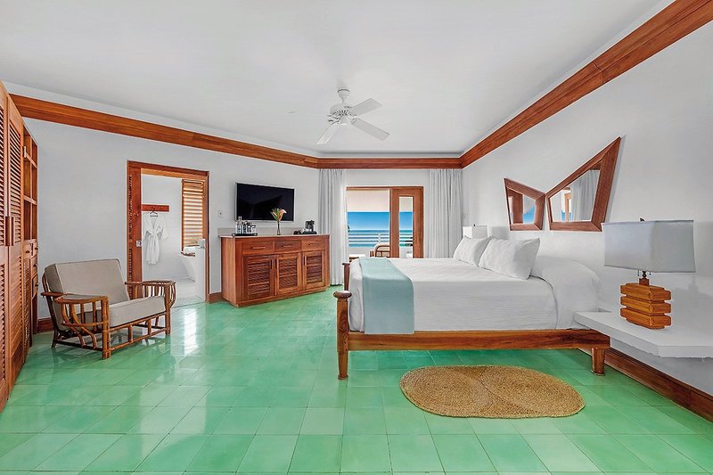 Couples Swept Away 27