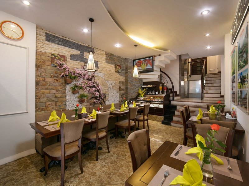 Victory Legend Hotel 12