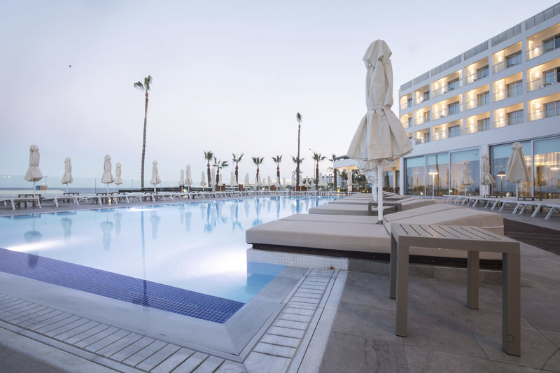 Evalena Beach 6 - Outdoor Pool