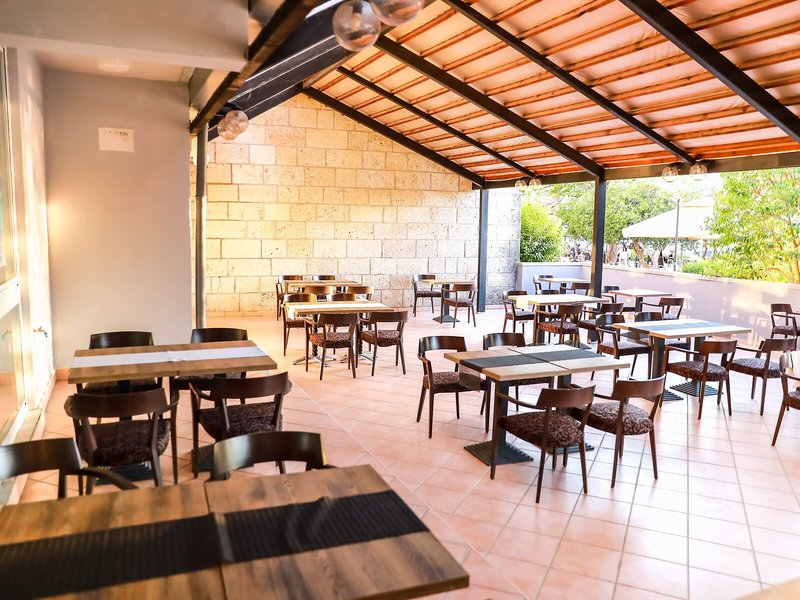 Hotel Lumbarda 33