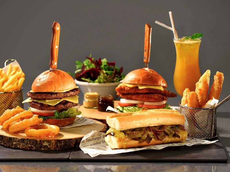 Mercure Gold Hotel Al Mina Road 22