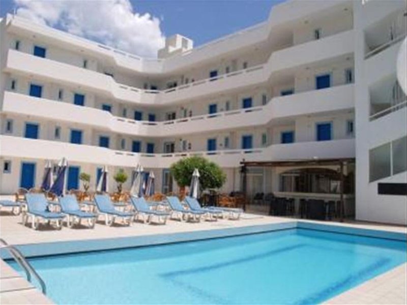 Nicolas Grand Suites 1