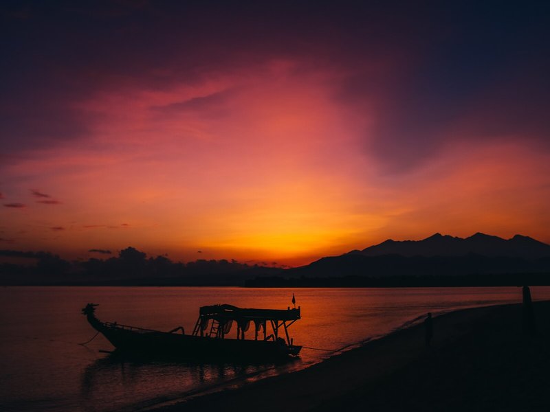 Tugu Lombok 9