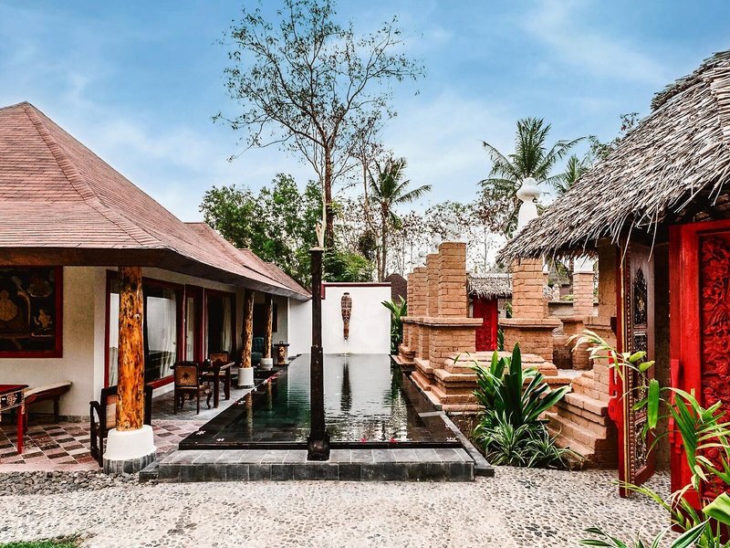 Tugu Lombok 4