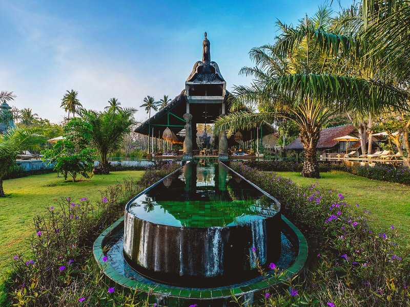Tugu Lombok 5