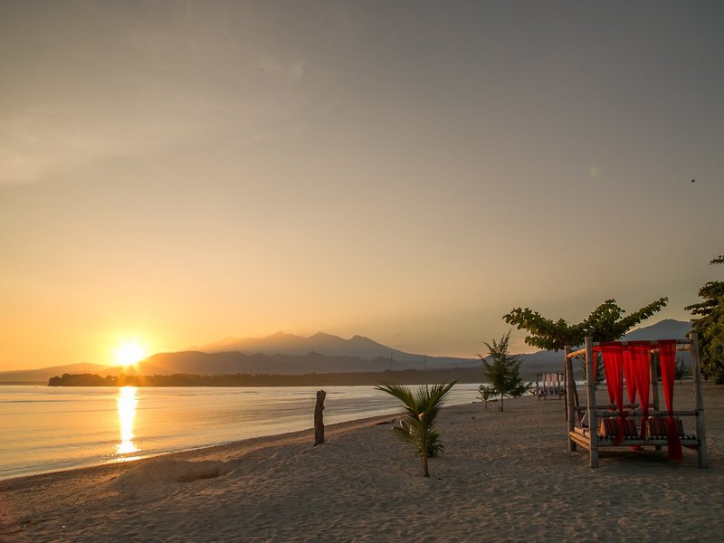 Tugu Lombok 13