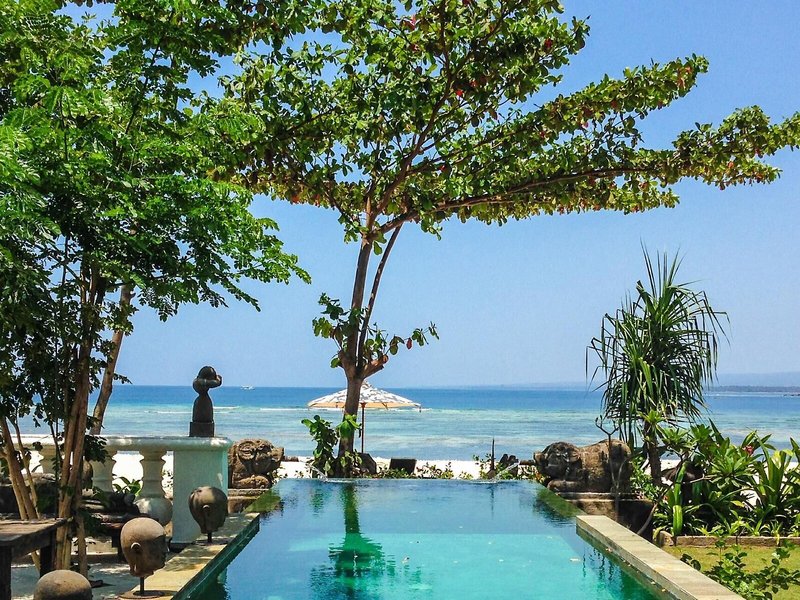Tugu Lombok 19