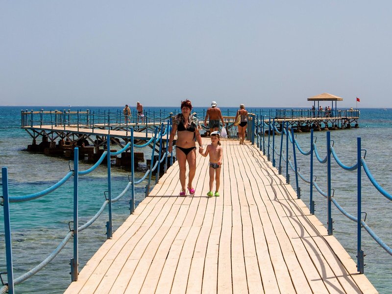 Mirage Bay Resort & Aquapark  14