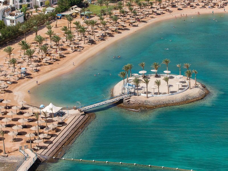 Mirage Bay Resort & Aquapark  15