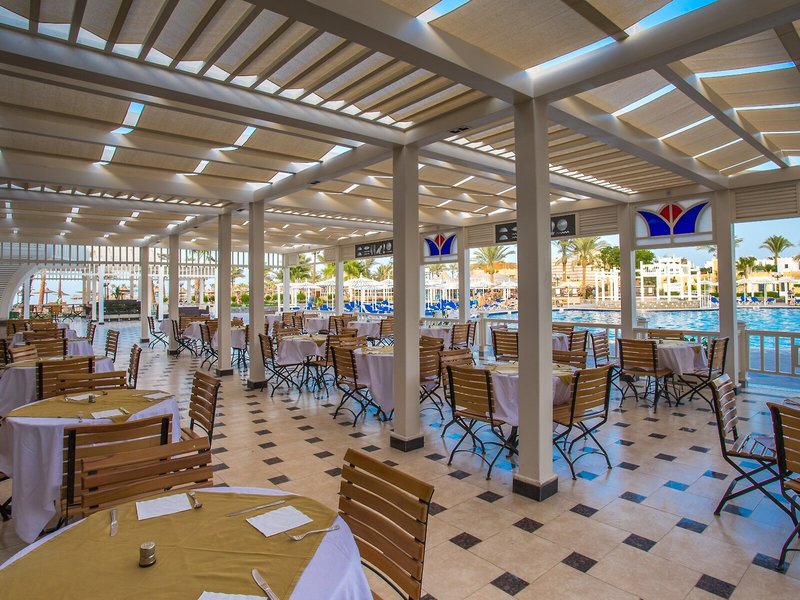 Mirage Bay Resort & Aquapark  37