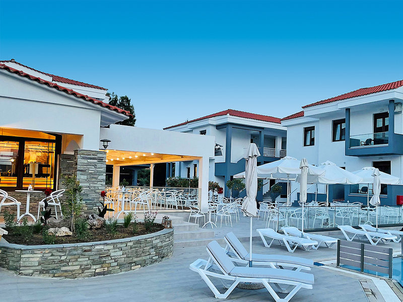 Acrotel Lily Ann Village 6