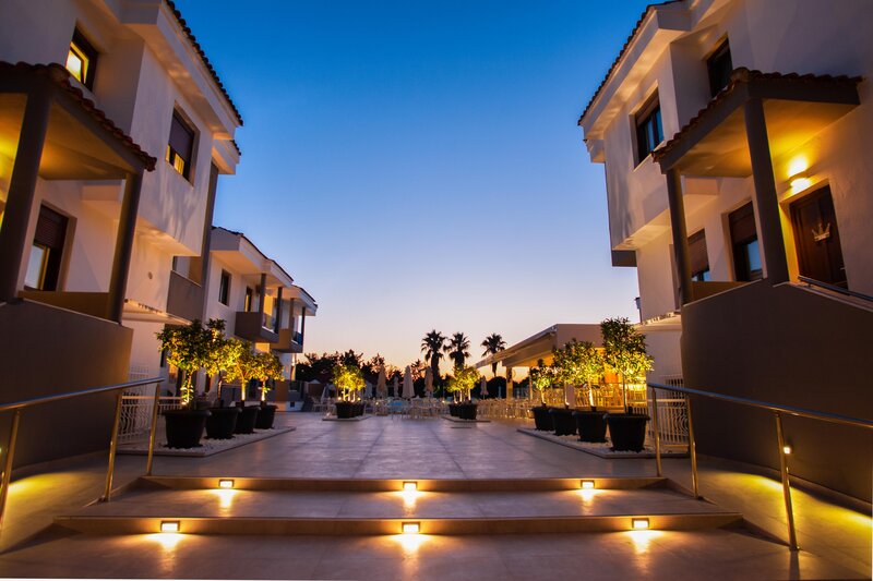 Acrotel Lily Ann Village 30