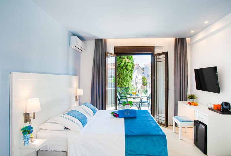 Acrotel Lily Ann Village 48