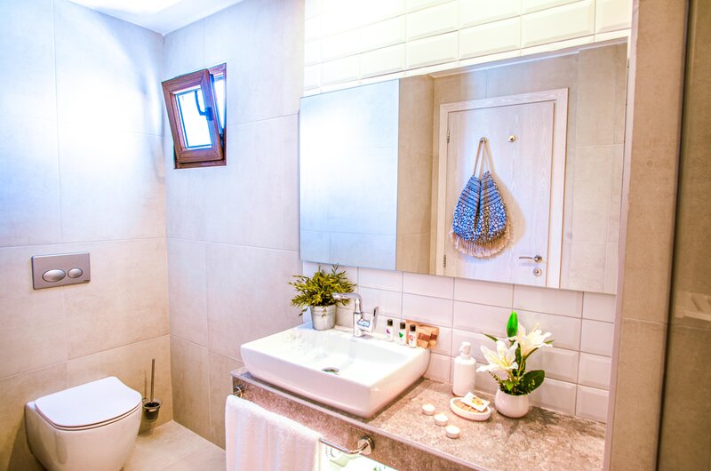 Acrotel Lily Ann Village 53