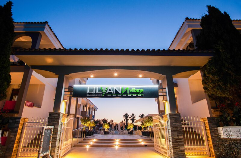 Acrotel Lily Ann Village 32