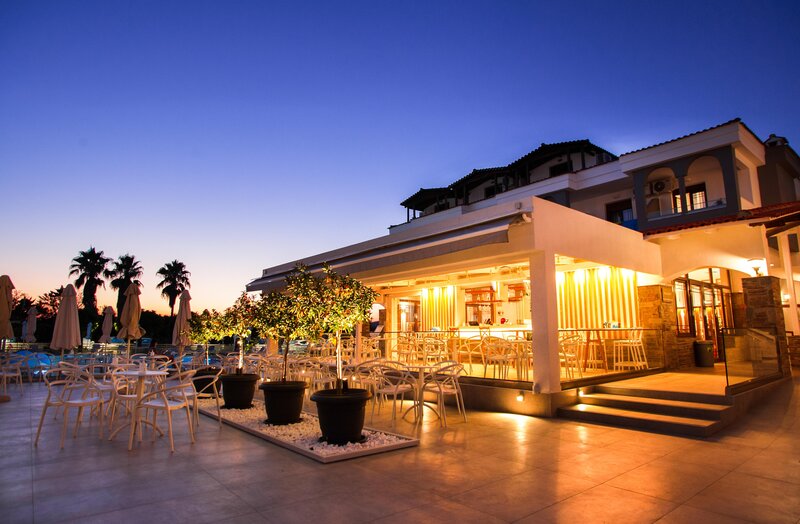 Acrotel Lily Ann Village 38