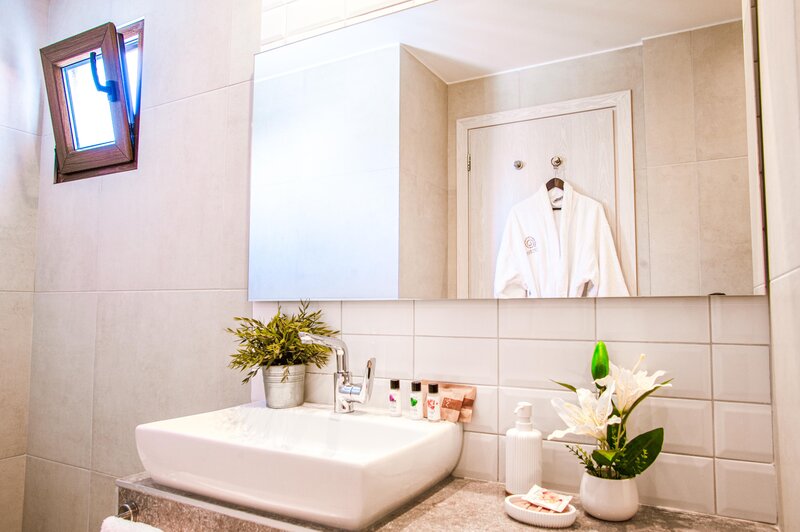 Acrotel Lily Ann Village 55