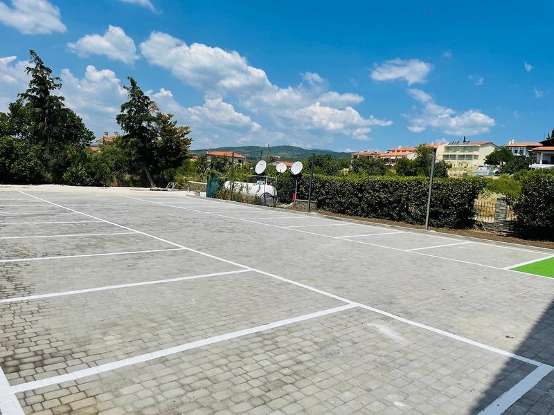 Acrotel Lily Ann Village 9