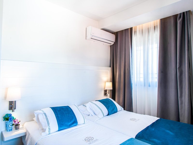 Acrotel Lily Ann Village 26