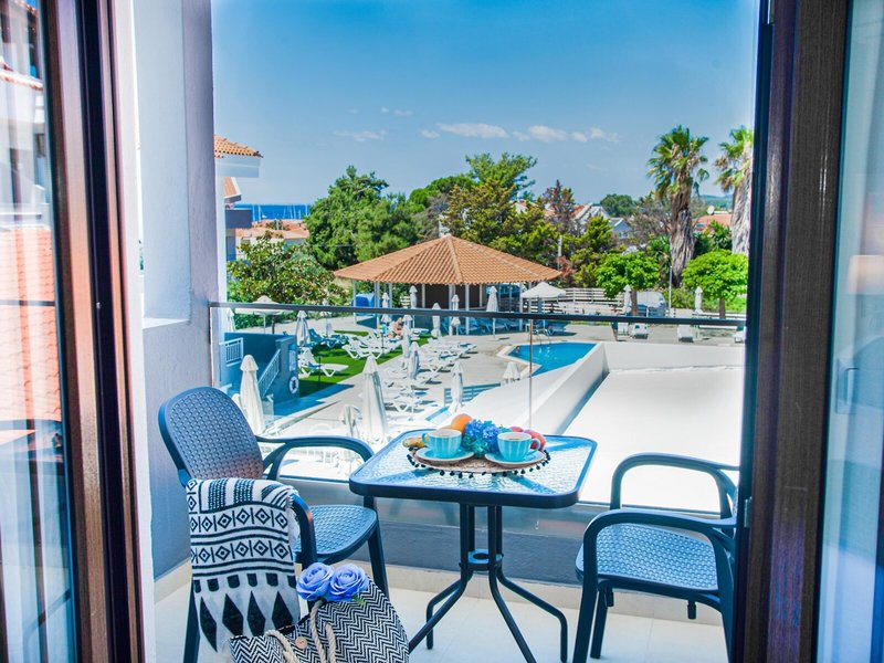 Acrotel Lily Ann Village 27