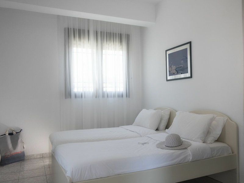 Acrotel Lily Ann Village 5