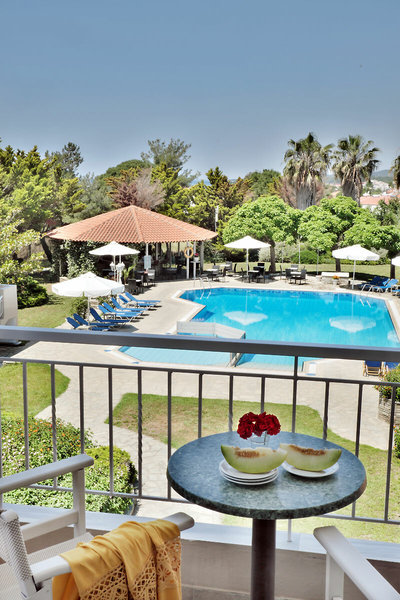 Acrotel Lily Ann Village 6