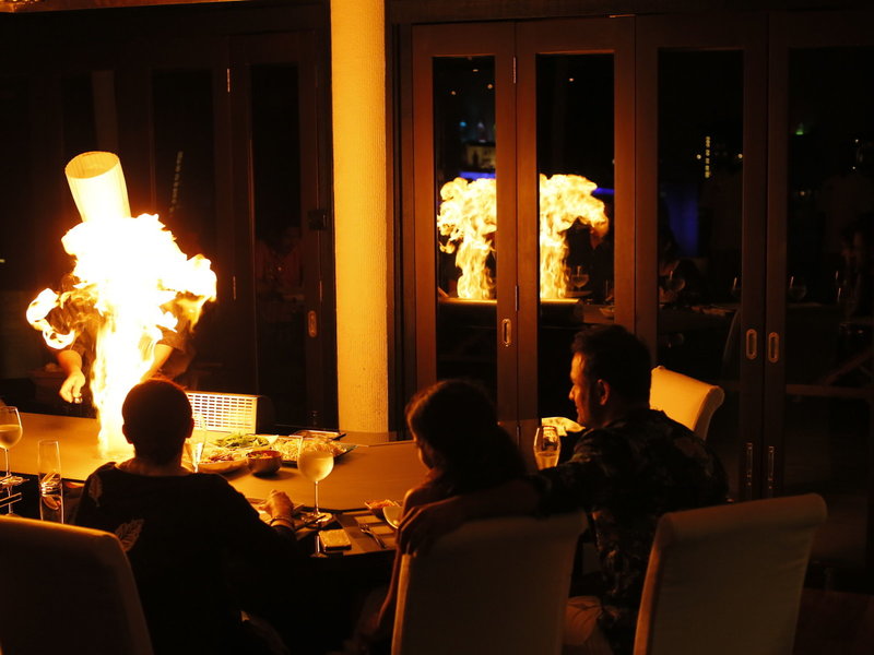 Lily Beach Resort & Spa Huvahendhoo 18