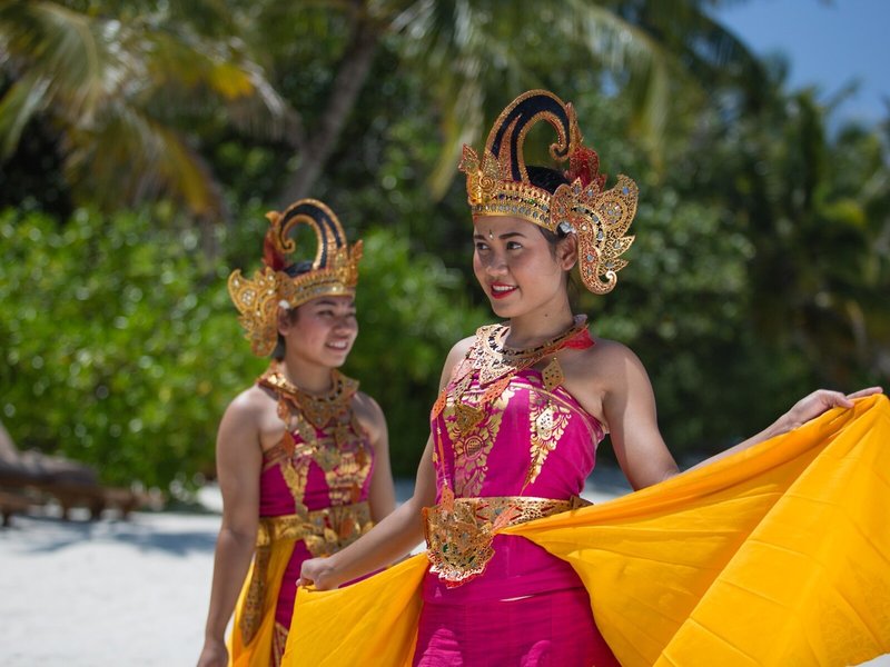 Lily Beach Resort & Spa Huvahendhoo 40