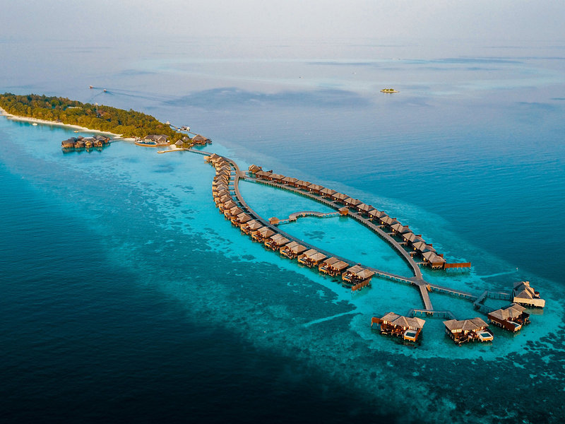 Lily Beach Resort & Spa Huvahendhoo 2