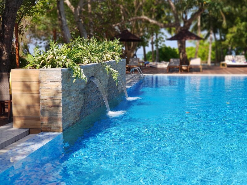 Lily Beach Resort & Spa Huvahendhoo 6