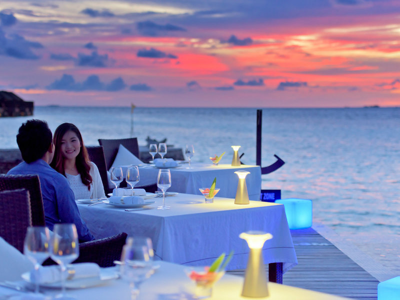 Lily Beach Resort & Spa Huvahendhoo 10