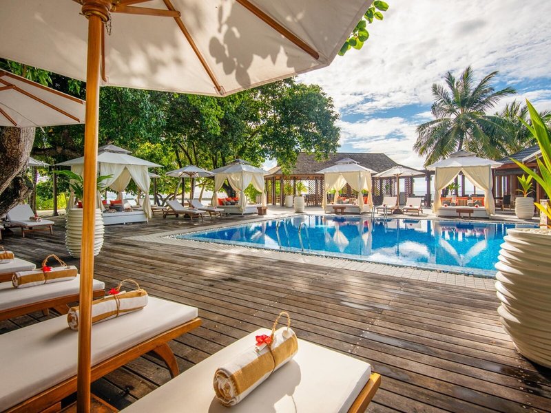 Lily Beach Resort & Spa Huvahendhoo 35