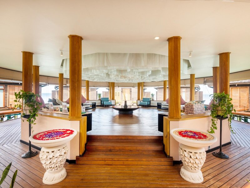 Lily Beach Resort & Spa Huvahendhoo 48