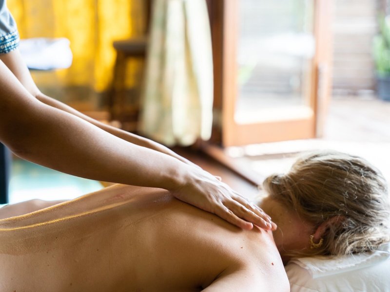 Lily Beach Resort & Spa Huvahendhoo 50