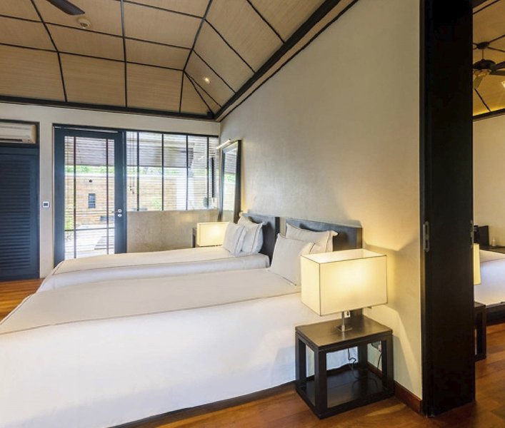 Lily Beach Resort & Spa 6