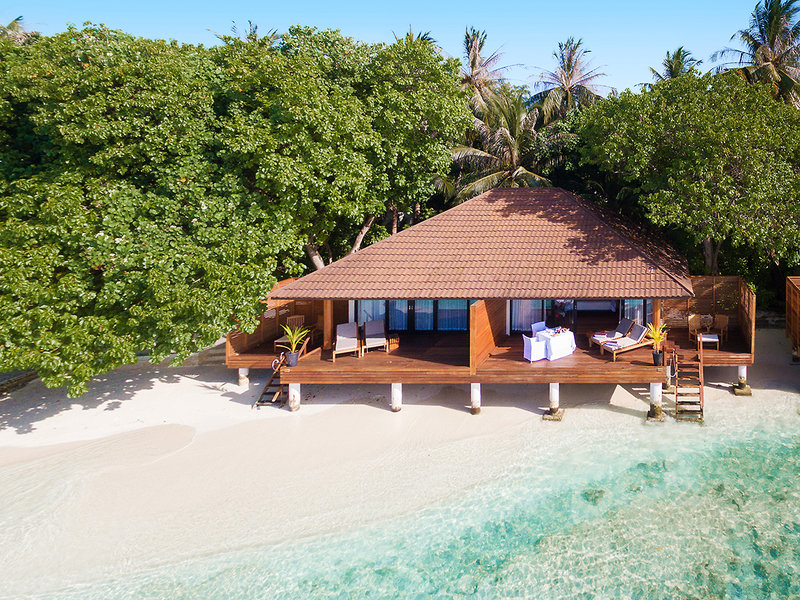 Lily Beach Resort & Spa 8