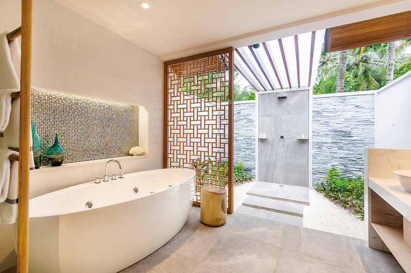 Lily Beach Resort & Spa 16